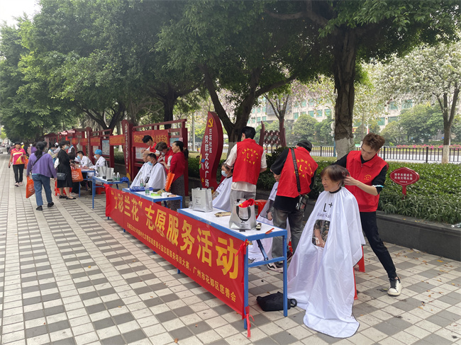 凝聚多方力量，建设美好家园.jpg