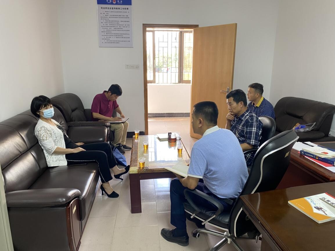区司法局刘洁鸿局长到基层司法所督导检查队伍教育整顿工作及司法所建设情况_1